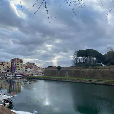 Apartment Raggio Di Sole Livorno